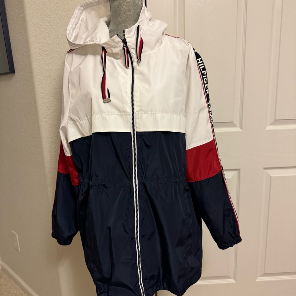Tommy Hilfiger classic Mens XL red, white, blue windbreaker jacket Americana